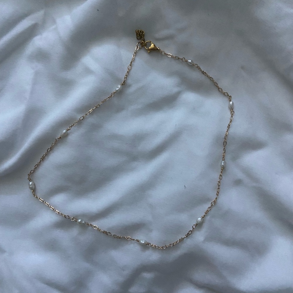 Gold brandy Melville necklace